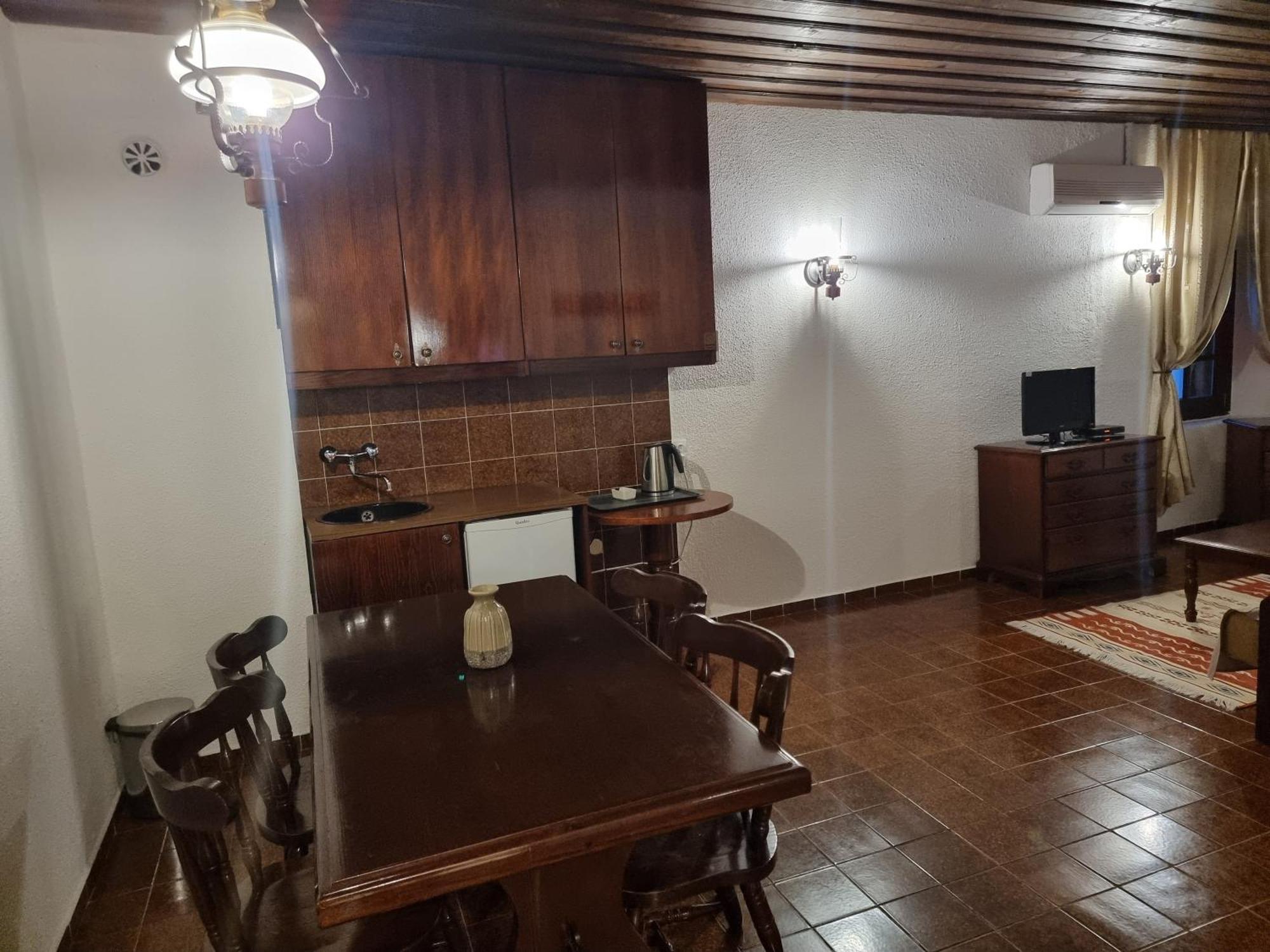 Hotel Kulla E Balshajve 3*