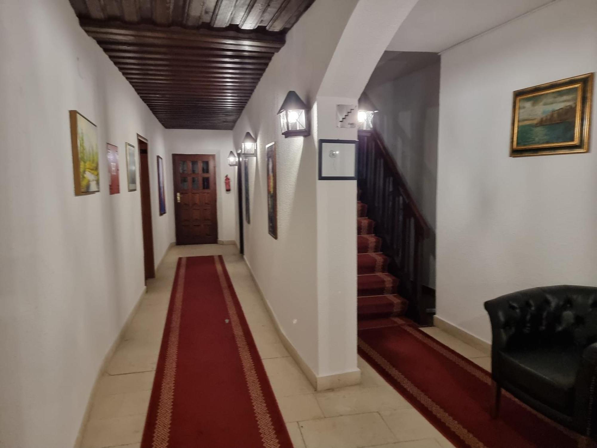 Kulla E Balshajve 3* Улцинь