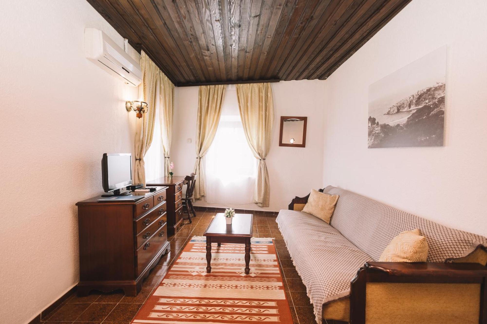 Kulla E Balshajve 3*